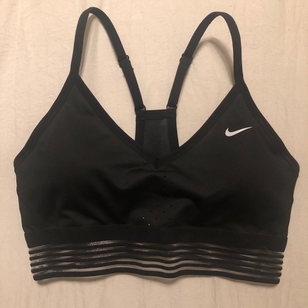 NIKE | Sports Bra
